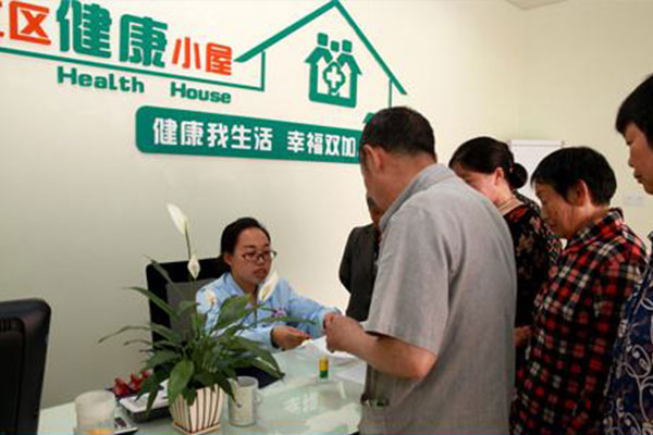 ����С�݌���(g��)���M(j��n)�Йz�y���������u���͸��A(y��)ȫ��������^��